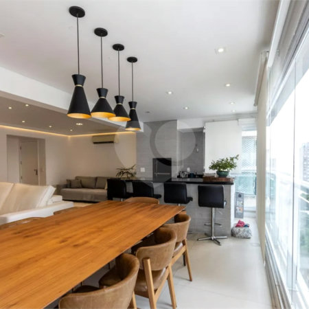 Apartamento à venda com 2 suítes em Barra Funda, São Paulo, SP