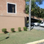 Sobrado à venda com 4 suítes em Recanto Impla, Carapicuíba, SP