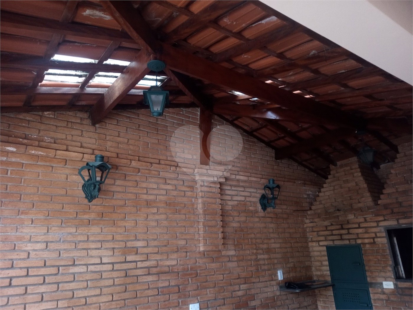 Casa à venda com 3 suítes em Lavapés, Mairiporã, SP