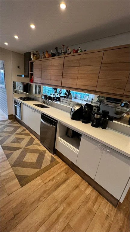 Apartamento à venda com 3 suítes em Vila Gertrudes, São Paulo, SP