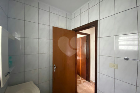 Casa Térrea à venda com 2 quartos em Vila Mazzei, São Paulo, SP