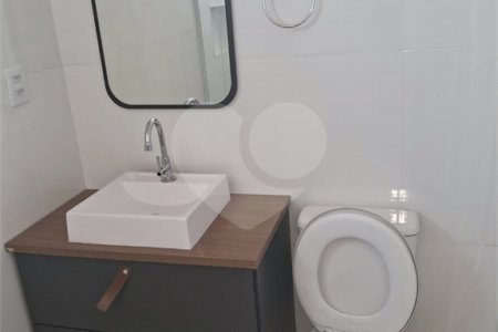 Apartamento à venda com 2 quartos em Vila Mazzei, São Paulo, SP