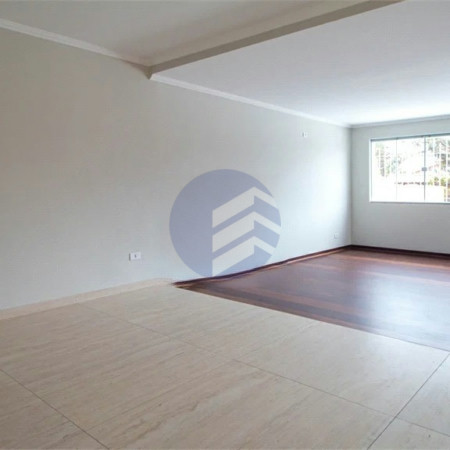 Sobrado à venda 240m² com 4 quartos, sendo 1 suíte, em Jardim Peri Peri a 650 metros do Metrô Vila Sônia