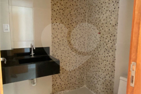 Triplex à venda com 2 quartos, sendo 1 suíte, em Parque dos Eucaliptos, Sorocaba, SP