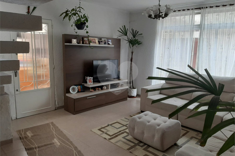 Sobrado à venda com 3 quartos em Vila Nova Mazzei, São Paulo, SP