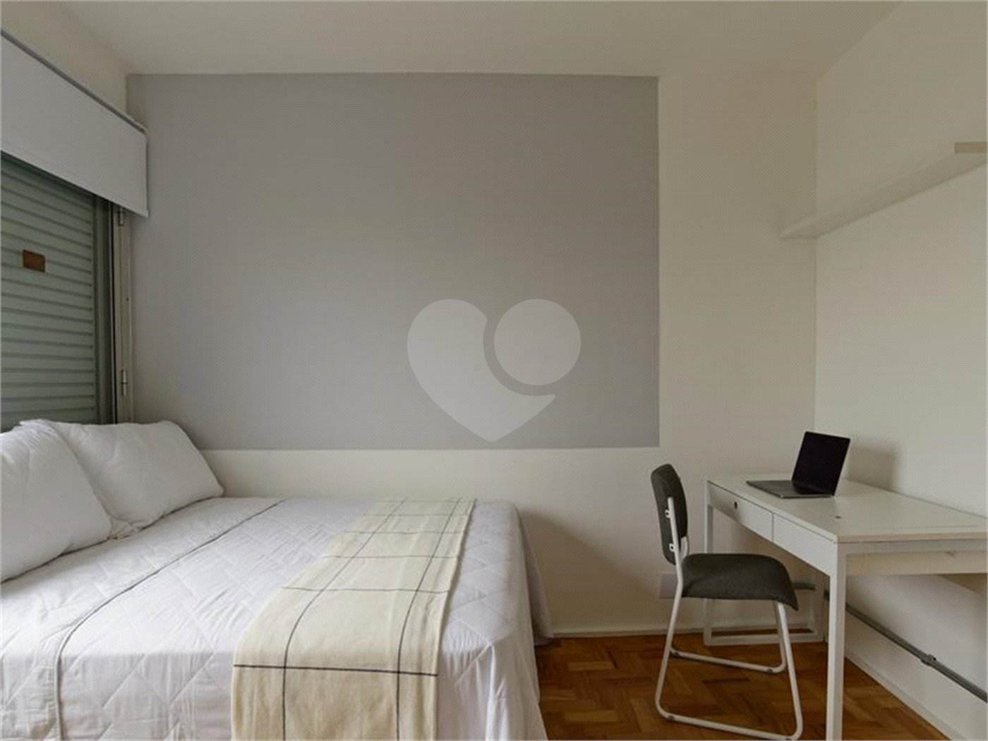 Apartamento à venda com 4 quartos, sendo 2 suítes, em Vila Olímpia, São Paulo, SP