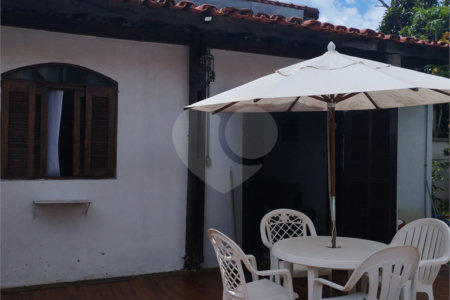 Chácara à venda com 3 quartos, sendo 1 suíte,  no Centro, Araçoiaba da Serra, SP