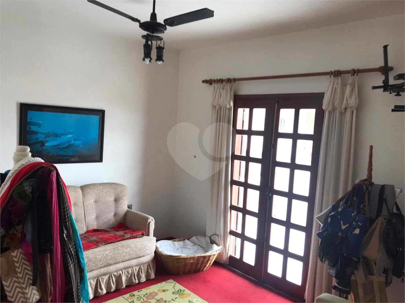 Casa à venda com 2 quartos, sendo 3 suítes, em Vila Oliveira, Mogi das Cruzes, SP
