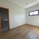 Casa à venda com 4 quartos, sendo 3 suítes, no condomínio Village Ipanema 2, Araçoiaba da Serra - SP