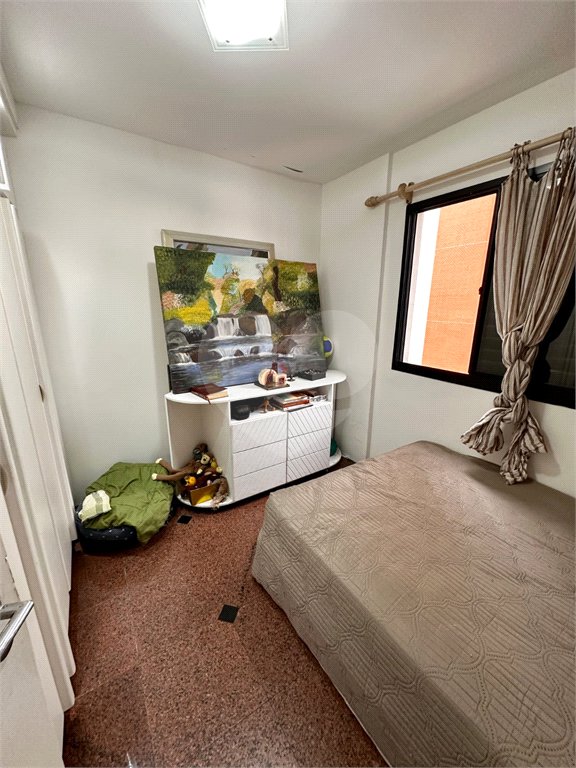 Apartamento à venda com 3 quartos, sendo 1 suíte, em Vila Regente Feijó, São Paulo, SP