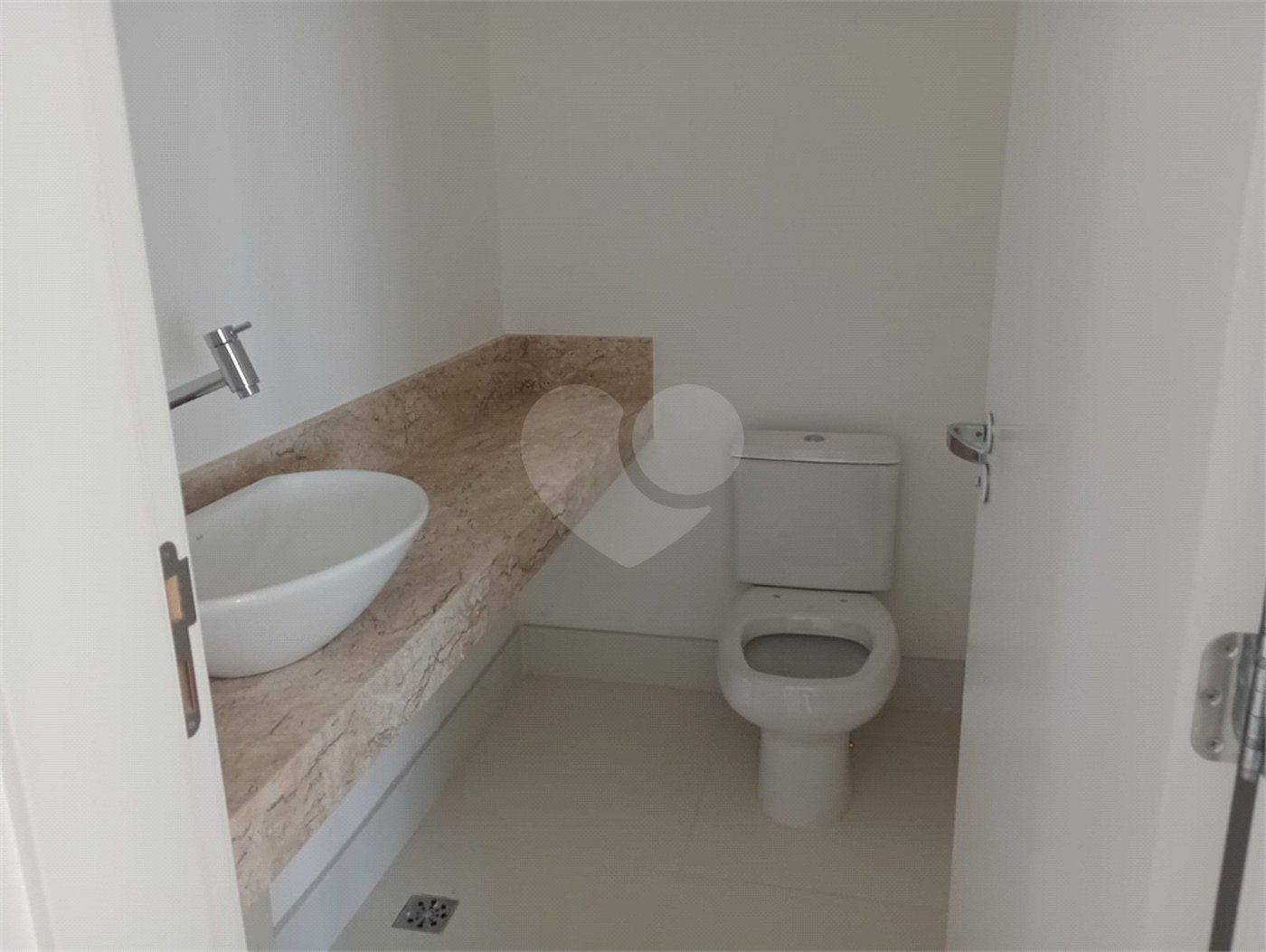 Apartamento à venda com 3 suítes no Centro, Itapetininga, SP