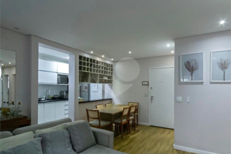 Apartamento à venda com 2 quartos, sendo 1 suíte,  em Independência, São Bernardo do Campo, SP