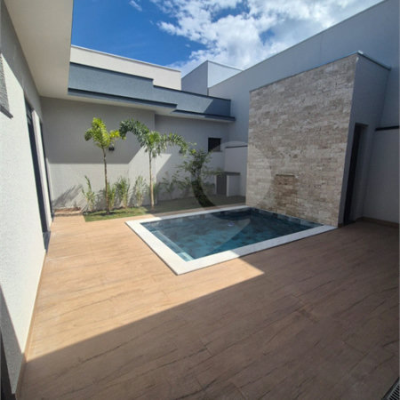 Casa à venda com 3 suítes no condomínio London Park, Indaiatuba - SP