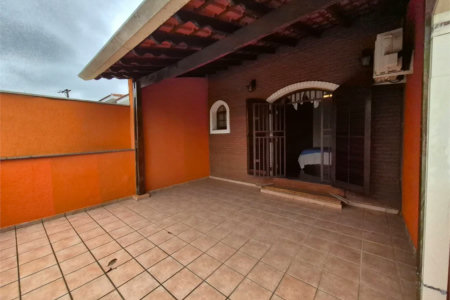 Sobrado à venda com 3 quartos, sendo 1 suíte, em Jardim Sarah, São Paulo, SP