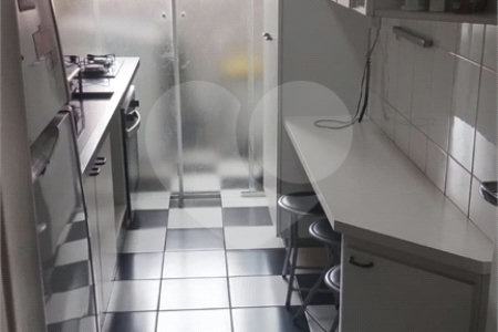 Apartamento à venda com 3 quartos, sendo 1 suíte,  em Campo Grande, São Paulo, SP