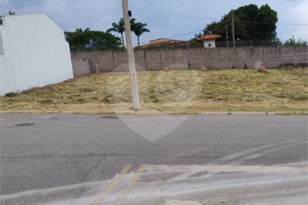 Terreno à venda com 1 suíte em Marambaia, Vinhedo, SP