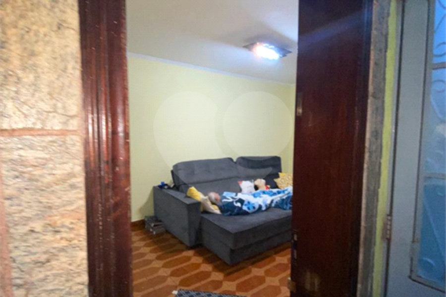 Sobrado à venda com 4 quartos, sendo 1 suíte, em Artur Alvim, São Paulo, SP