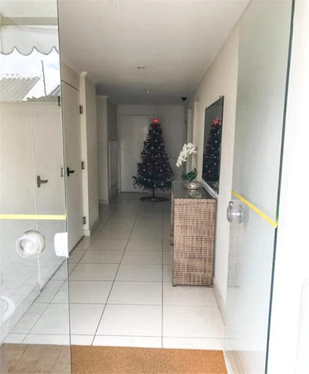 Apartamento à venda com 2 quartos em Jardim Ivana, São Paulo, SP