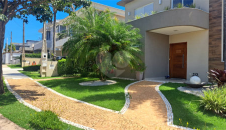 Casa à venda com 4 quartos, sendo 3 suítes, no condomínio Res. Luzern, Campinas - SP