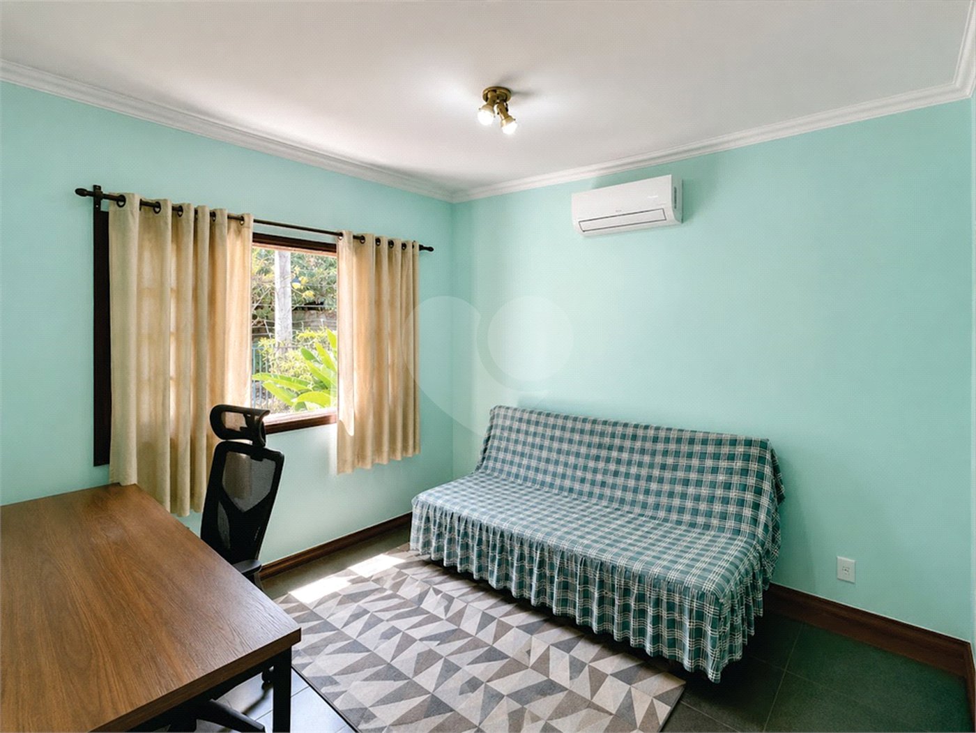 Casa à venda com 5 quartos, sendo 4 suítes, em Parque dos Príncipes, São Paulo, SP