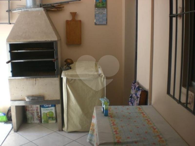Sobrado à venda com 3 quartos, sendo 1 suíte, em Jardim Peri, São Paulo, SP