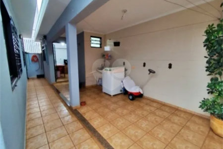 Casa à venda com 3 quartos, sendo 1 suíte, em Parque dos Bandeirantes, Ribeirão Preto, SP