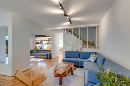 Casa à venda com 4 quartos, sendo 2 suítes,  em Alto da Boa Vista, São Paulo, SP