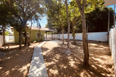 Casa em condomínio para alugar com 2 quartos, sendo 1 suíte, em Caravelas, Armação dos Búzios, RJ