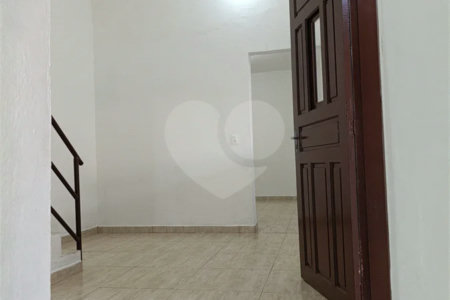 Casa à venda com 2 quartos em Jardim Buriti, Várzea Paulista, SP