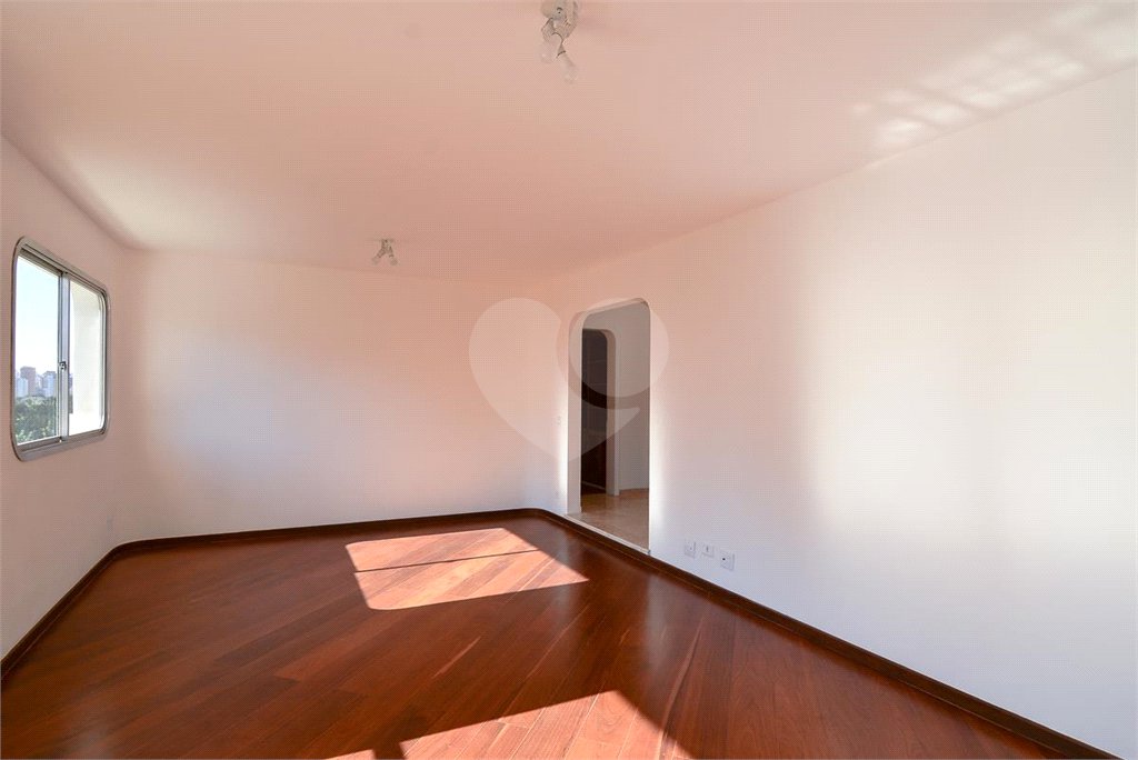 Apartamento à venda com 4 quartos, sendo 2 suítes,  em Brooklin Paulista, São Paulo, SP