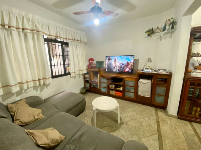 Casa à venda com 3 quartos, sendo 1 suíte,  em Santana, São Paulo, SP