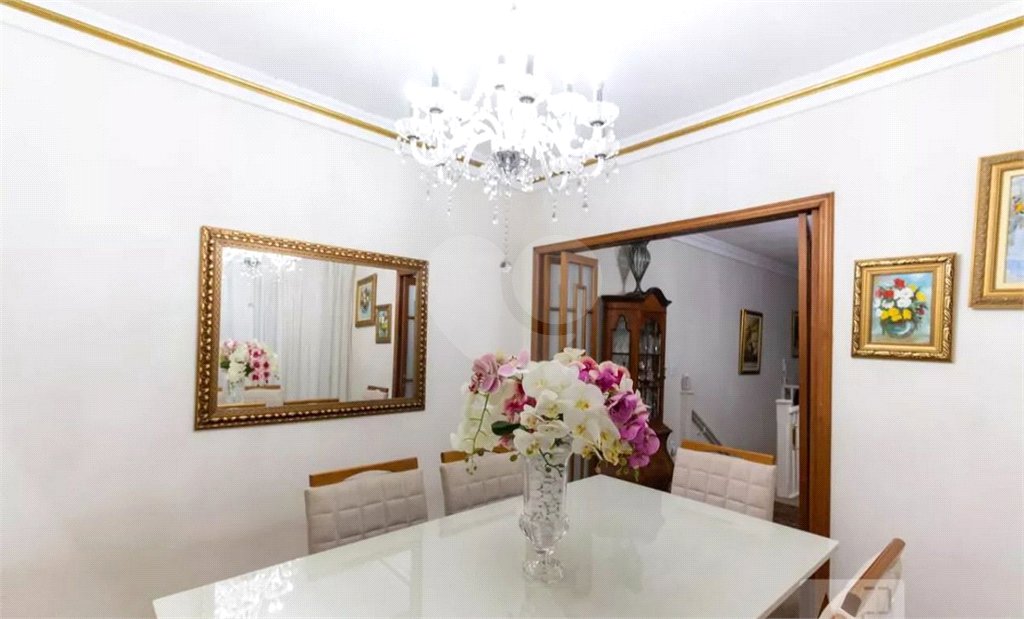 Sobrado à venda na V.Mariana - 130m2 - 2 Quartos - 600 m. metrô Ana Rosa