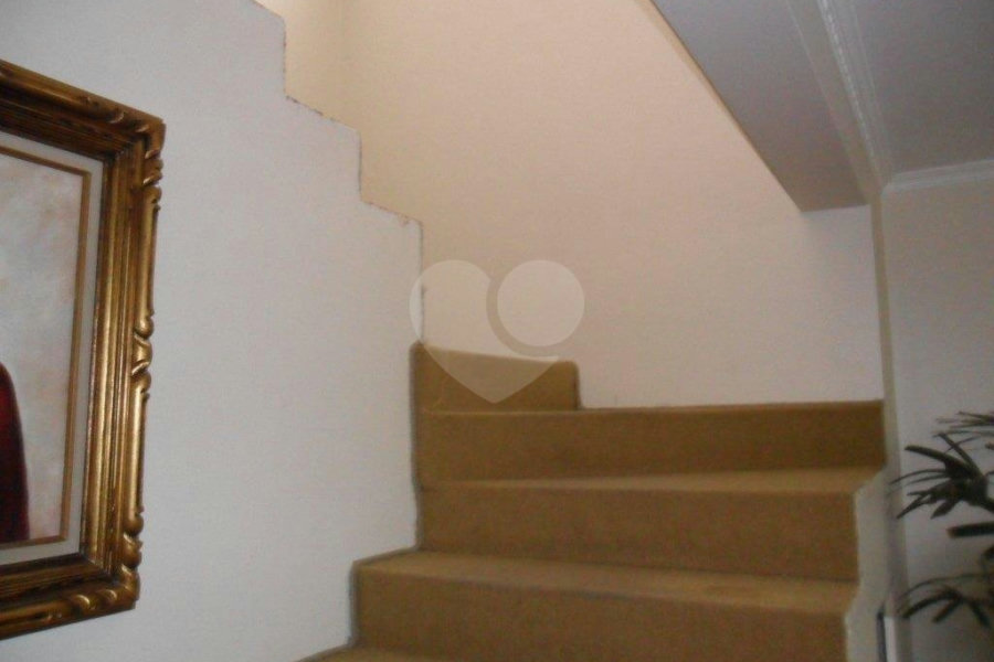 Sobrado à venda com 3 quartos, sendo 1 suíte, em Vila Romero, São Paulo, SP