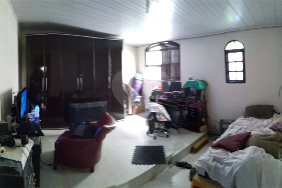 Casa Térrea à venda com 4 quartos, sendo 1 suíte,  em Vila Medeiros, São Paulo, SP