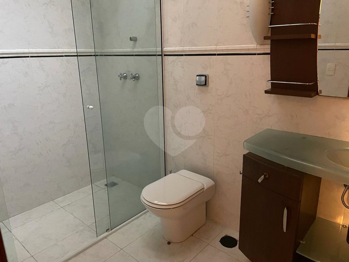 Casa à venda com 4 suítes no condomínio São Joaquim, Vinhedo - SP
