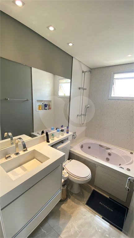 Apartamento à venda com 3 quartos, sendo 1 suíte, em Vila Andrade, São Paulo, SP