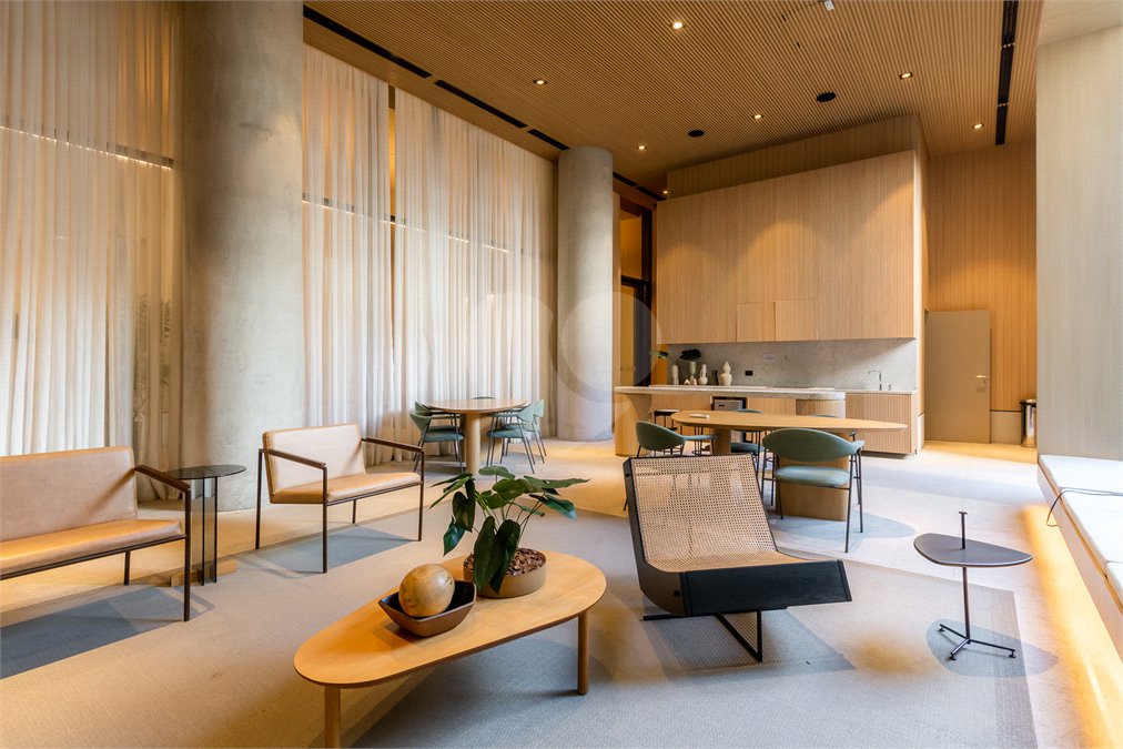 Apartamento à venda com 3 suítes em Pinheiros, São Paulo, SP