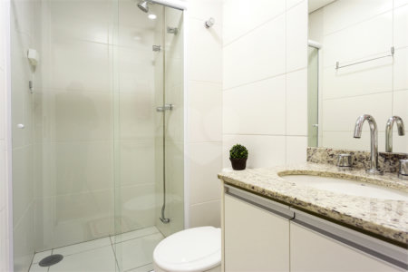 Apartamento à venda com 2 quartos, sendo 1 suíte, em Jardim Marajoara, São Paulo, SP