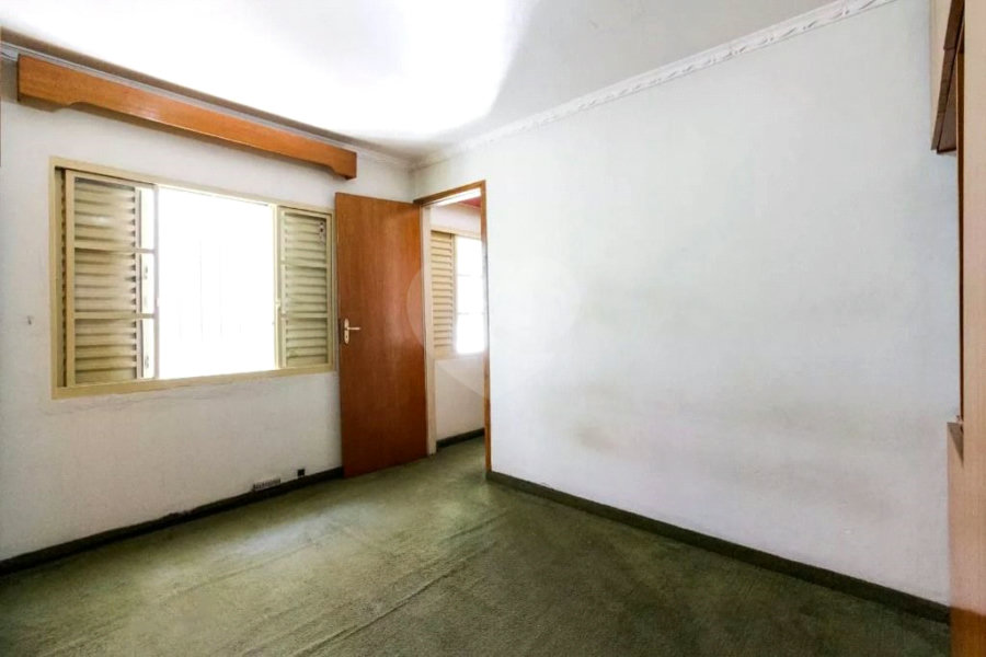 Sobrado à venda com 3 quartos em Vila Carrão, São Paulo, SP