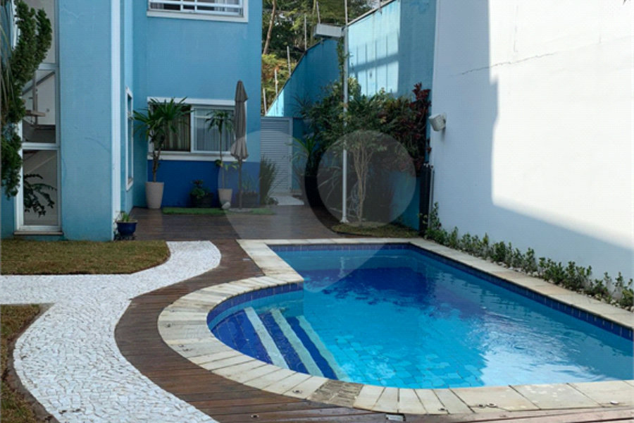 Casa à venda com 4 suítes em Santana, São Paulo, SP