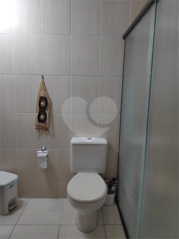 Casa à venda com 3 quartos, sendo 1 suíte, em Vila Nivi, São Paulo, SP
