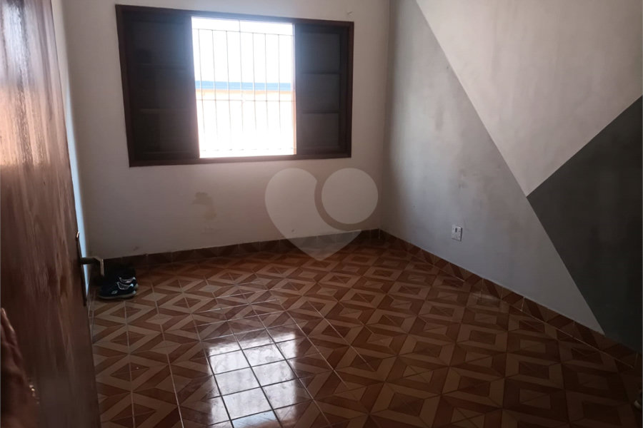 Casa Térrea à venda com 3 quartos, sendo 1 suíte, em Tremembé, São Paulo, SP