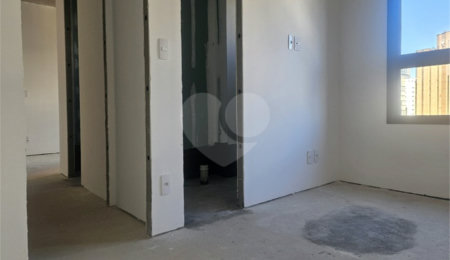 Apartamento à venda com 3 quartos, sendo 1 suíte,  em Pinheiros, São Paulo, SP