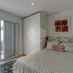 Casa de Vila à venda com 3 quartos, sendo 2 suítes, em Brooklin Velho, São Paulo, SP