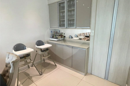 Apartamento à venda com 3 suítes em Brooklin Paulista, São Paulo, SP