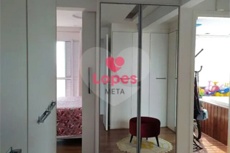 Apartamento à venda com 4 quartos, sendo 2 suítes, em Jardim Esplanada, São José dos Campos, SP