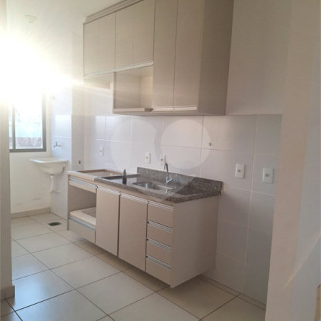 Apartamento à venda com 2 quartos em Jardim Zara, Ribeirão Preto, SP