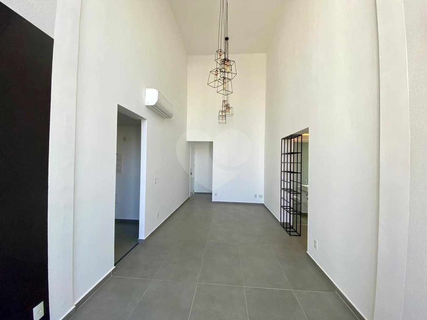 Apartamento para alugar com 3 quartos, sendo 2 suítes,  em Vila Olímpia, São Paulo, SP