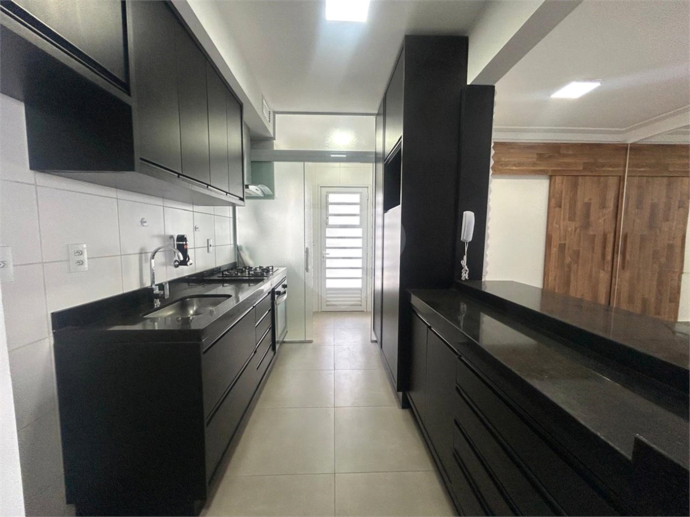 Apartamento à venda com 2 quartos, sendo 1 suíte, em Jardim Piratininga, Sorocaba, SP