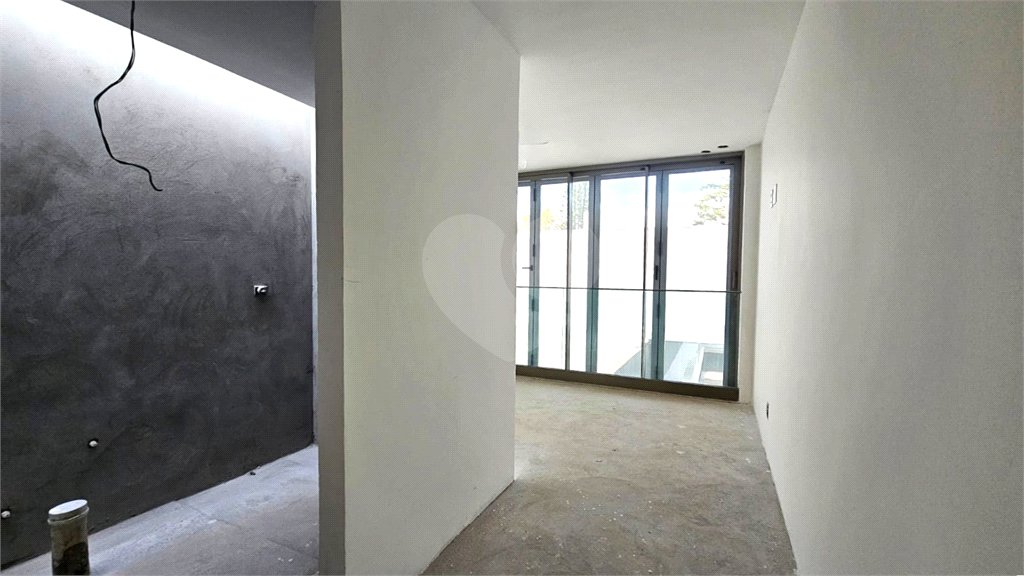 Casa à venda com 3 suítes no condomínio Residencial Heron 140, São Paulo - SP